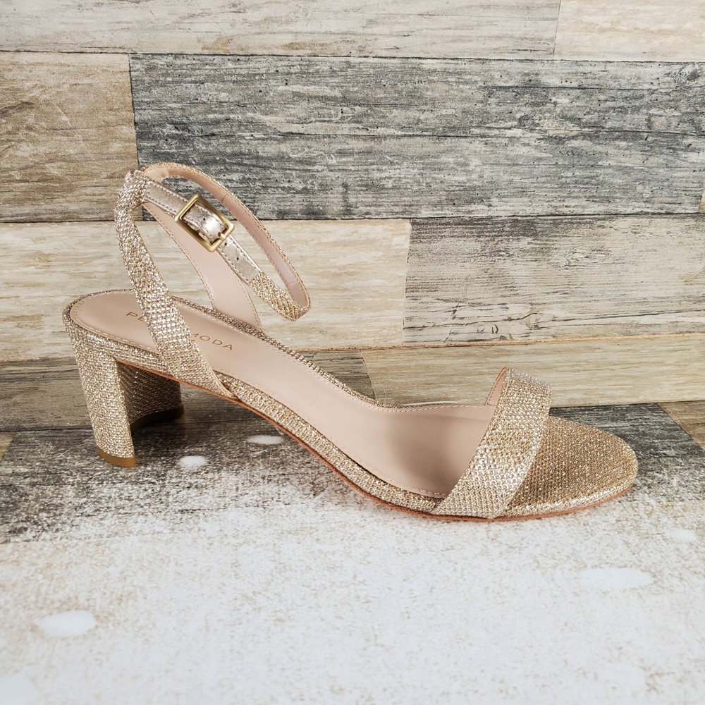 Pelle Moda Moira 2 Womens Sandal Sz 10 M Platinum Gold Metallic Block Heel